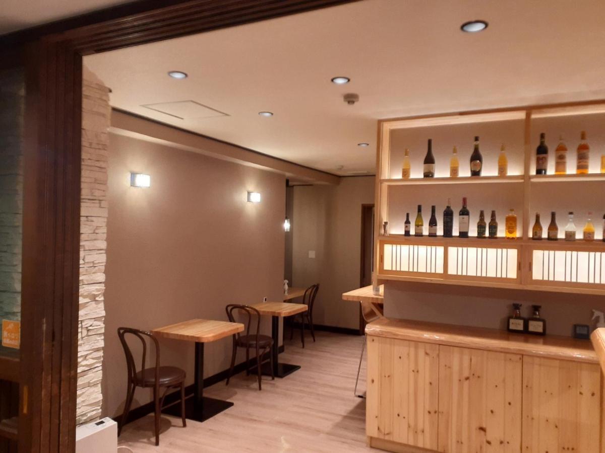 Manza Onsen Nisshinkan Ryokan